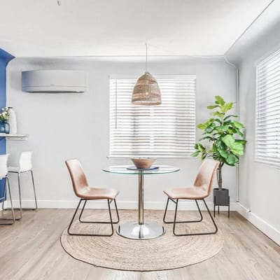 The Swedish Stay | Cozy Englewood Apartment