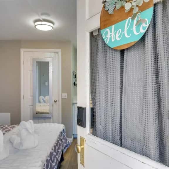 Micro Studio in Timeless Olde Town Arvada - Image 1
